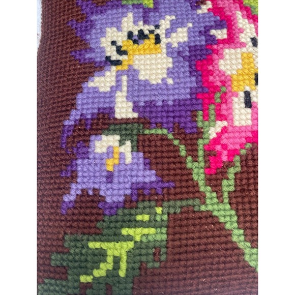 Vintage Needlepoint Roses Floral Country Cottage Core Pillow 17x17x2 - Picture 7 of 7